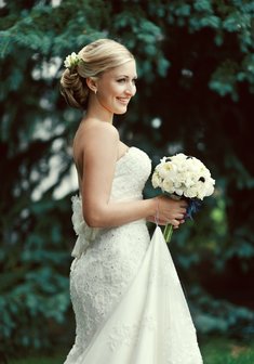 Cвадебная прическа пучок (Е18846) с собранными волосами