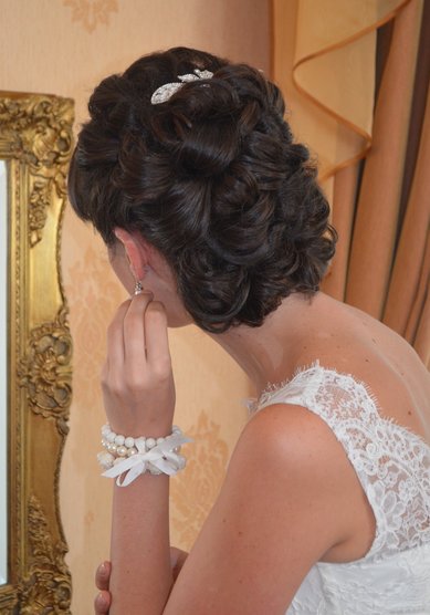Прическа на свадьбу Е18318 - Мобильный салон красоты Егоза