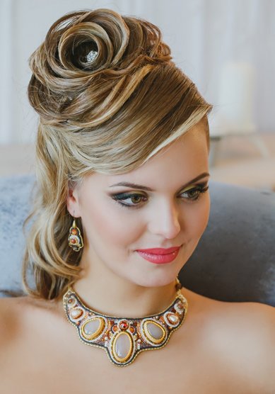 Прическа на свадьбу Е18842 - Стилист-визажист Елена Растоскуева