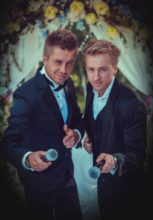 Дуэт Brothers Smile